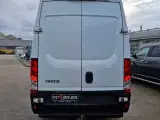 Iveco Daily 3,0 35S17 12m³ Van AG - 4