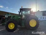 Traktor John Deere 6215R - 2