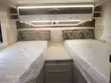2025 - Elnagh Magnum 532 - 4