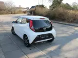 Toyota Aygo 1,0 VVT-i x-cellence Connect - 2