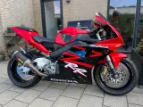 Honda Fireblade SC50 954 ccm - 4
