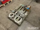 Blandet lot flanger, mellemstykker og diverse andet - 2