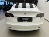 Tesla Model 3  RWD - 4