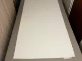 Boxmadras, IKEA SKÅRER