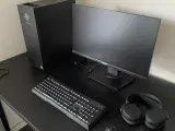 Gaming setup. OMEM 25L