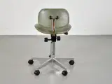Vela kontorstol med grønt polster og stel i krom - 3