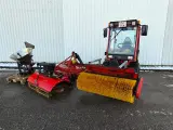 Antonio Carraro HTS 4400 SP  Med redskaber - 2