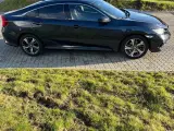 Honda Civic 1,5 VTEC Turbo Elegance CVT - 4