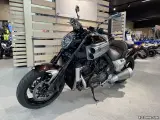 Yamaha V-Max - 5