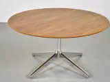 Loungebord med træplade og blankt stel - 3