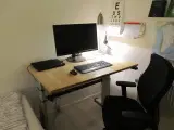 Hævesænkebord