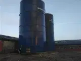 Harvestore 2 stk , ca. 2500 tdr. - 2