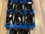 Adidas ZX 2K BOOST PURE SKO