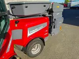 Timan 3330 4WD MEGET PÆN STAND - KOST; V-PLOV, SPREDER - 4
