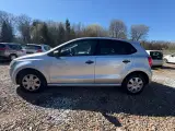 VW Polo 1,2 Comfortline BMT - 2