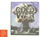 Cold war : for 45 years the world held its breath (Bog) - 3