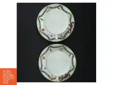 Juleinspirerede tekopper med underkopper fra Royal Copenhagen (str. Ø. 16,5 cm. h 6,5 ø. 10,5 cm) - 3