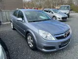 Opel-Vectra-1,8i  Limited - 3
