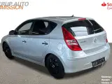 Hyundai i30 1,6 CRDI 90 ECO FL 90HK 5d - 4