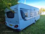 2018 - Knaus Südwind Silver Selection 590 FUS   RUMMELIG CAMPINGVOGN MED STORT KØKKEN & STOR RUNDSIDDEGRUPPE. - 2