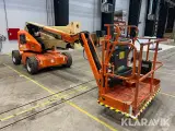 Bomlift JLG E450AJ 15,7 m 1 styk - 2
