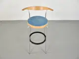 Magnus olesen partout barstol med blåt sæde - 5