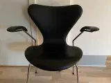 Fritz Hansen 7'er stol med armlæn