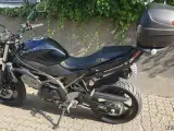 Suzuki SV 650 - 4