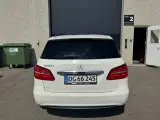 Mercedes B250 e  aut. - 4