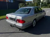 Mercedes E280 2,8 Elegance aut. - 3