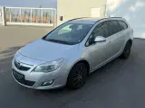 Opel Astra 1,7 CDTi 110 Enjoy Sports Tourer - 3