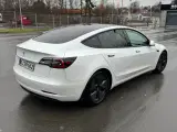 Tesla Model 3  Standard Range+ RWD - 2