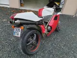 Flot Ducati 748 - 4