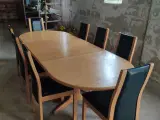 skovby spisebord m/ 8 stole