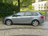 Opel Astra 1,4 T 140 Sport Sports Tourer - 4