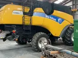 New Holland CX880 med skærebordsvogn - 3