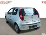 Fiat Punto 1,2 Active 60HK 3d - 4