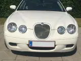 Jaguar S Type - 2