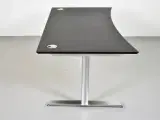 Hæve-/sænkebord med sort linoleumsplade med lang mavebue, 180 cm. - 4