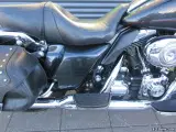 Harley-Davidson FLHRI Road King MC-SYD BYTTER GERNE - 5