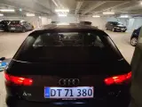 Audi A3 1,6 TDi 110 Ambiente - 4