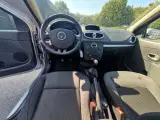 Renault Clio III 1,5 dCi 68 Authentique - 5