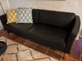 Stouby model Ace 3 person sofa sort læder