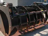 - - - Brugt Giant pelikanskovl, 220 cm. (5-7 tons maskine) - 2