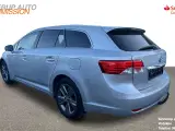 Toyota Avensis 2,0 D-4D DPF T2 Premium 124HK Stc 6g - 4