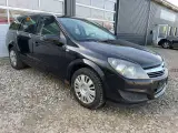 Opel Astra 1,6 16V Classic Wagon - 3
