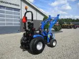 Solis S26 Shuttle XL 9+9 med turfhjul og frontlæsser - 3
