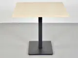 Cafébord i birk med sort stel - 3