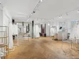 Smukt og højloftet butikslejemål på Esplanaden - 3