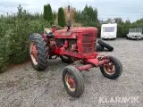 Traktor McCormick International Super BMD - 5